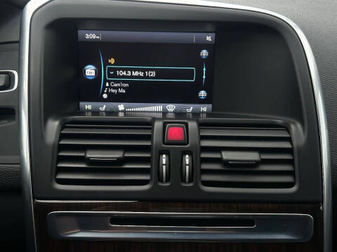 2015 Volvo XC60 T6 Premier Plus