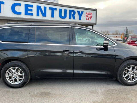 2022 Chrysler Pacifica Touring