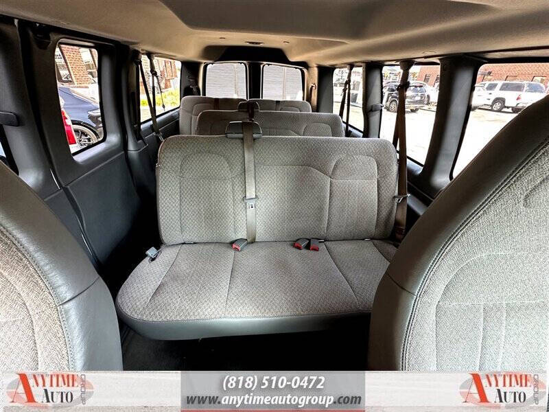 2017 Chevrolet Express LT 2500
