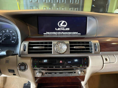 2015 Lexus LS 460
