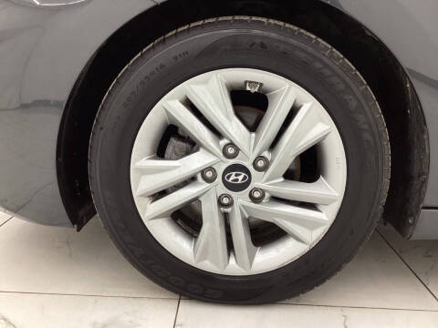 2020 Hyundai Elantra