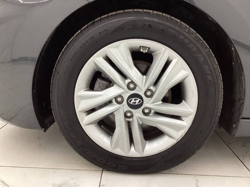 2020 Hyundai Elantra