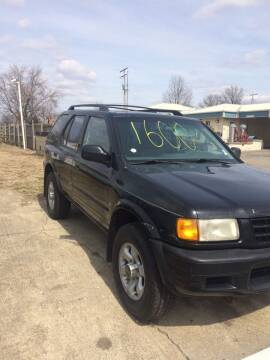 1999 Isuzu Rodeo for sale at Mike Hunter Auto Sales in Terre Haute IN