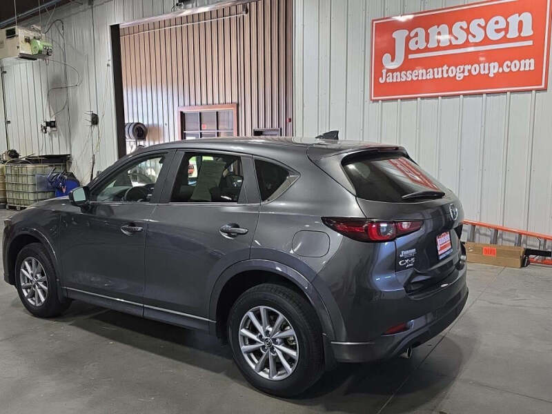 2025 Mazda CX-5 2.5 S Preferred
