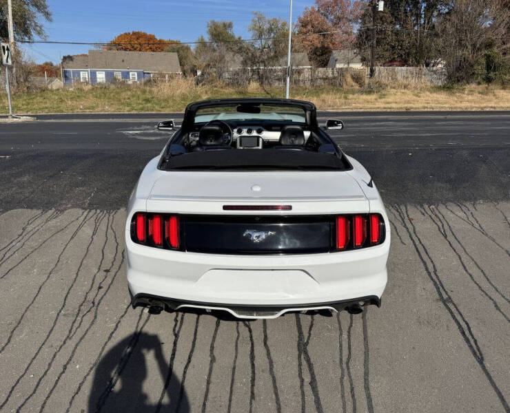 2017 Ford Mustang EcoBoost Premium