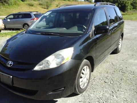 2010 Toyota Sienna for sale at Rt 13 Auto Sales LLC in Horseheads NY