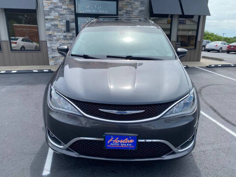 2018 Chrysler Pacifica Touring L