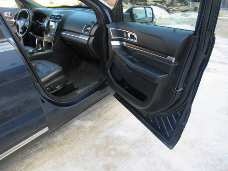 2017 Ford Explorer Limited