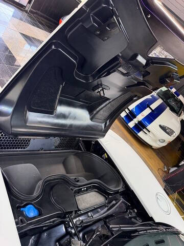 2005 Ford GT