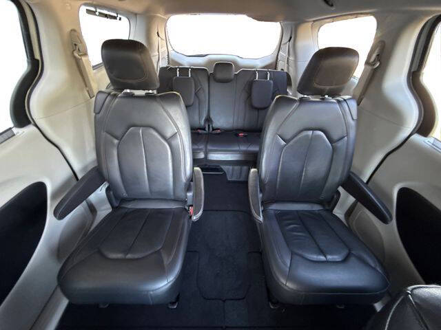 2019 Chrysler Pacifica Touring L Plus