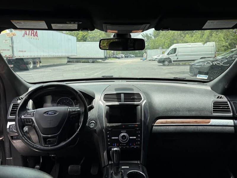 2019 Ford Explorer Limited