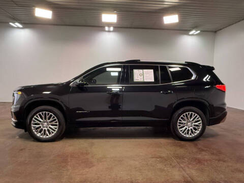 2024 GMC Acadia Denali