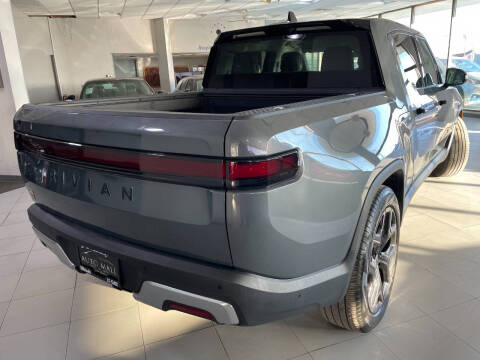 2023 Rivian R1T Adventure