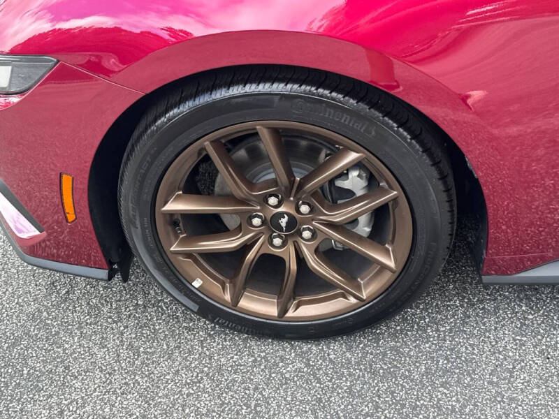 2025 Ford Mustang EcoBoost Premium