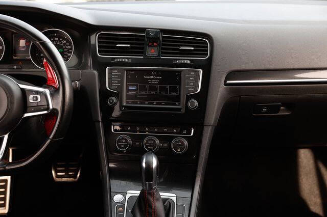 2016 Volkswagen Golf GTI