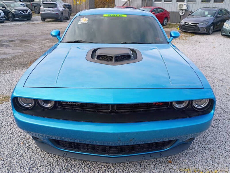 2015 Dodge Challenger R/T Shaker