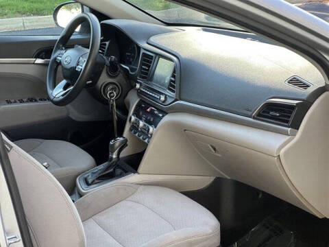 2020 Hyundai Elantra