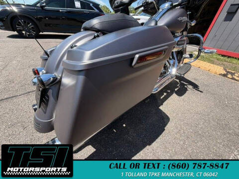 2017 Harley-Davidson Street Glide