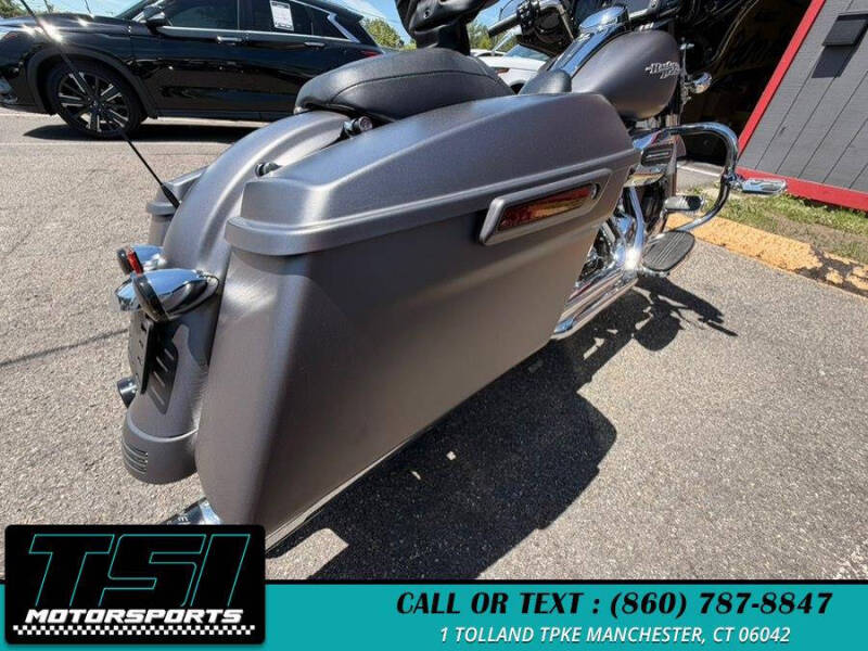 2017 Harley-Davidson Street Glide