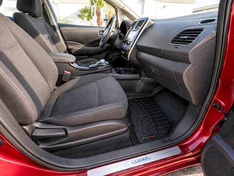 2016 Nissan LEAF SV