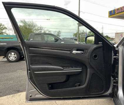 2013 Chrysler 300 C