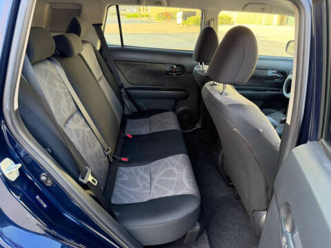 2013 Scion xB