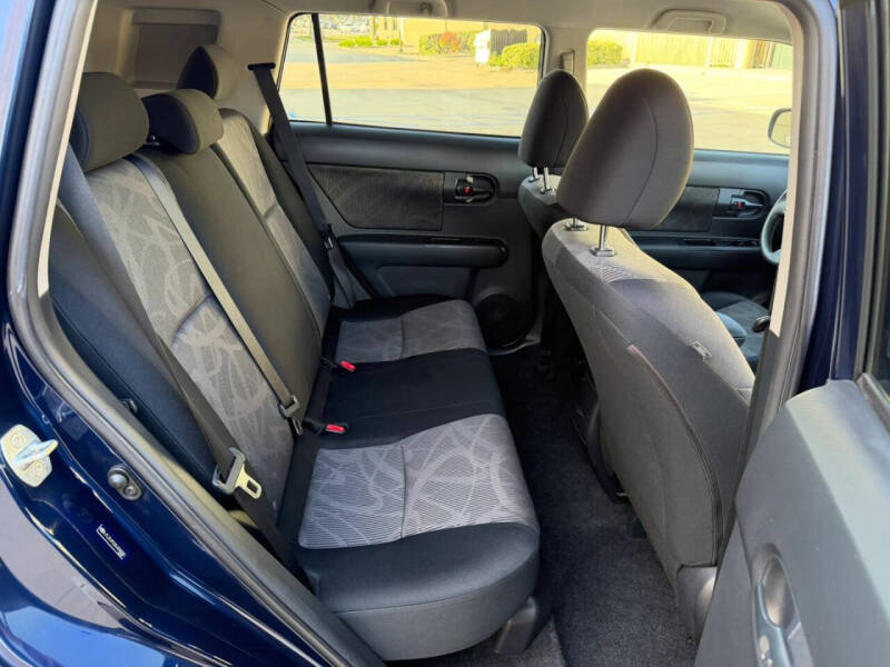 2013 Scion xB