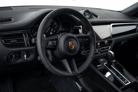 2026 Porsche Macan T