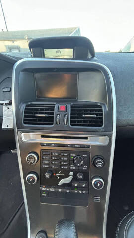 2011 Volvo XC60 T6 R-Design