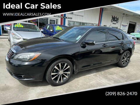 2013 Chrysler 200 for sale at Ideal Car Sales in Los Banos CA