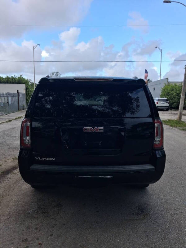 2015 GMC Yukon SLT