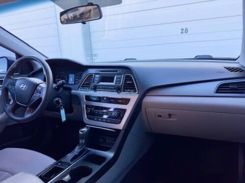 2015 Hyundai Sonata SE