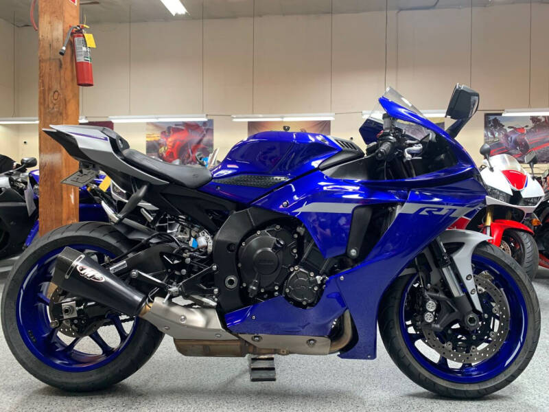 2021 r1 for sale