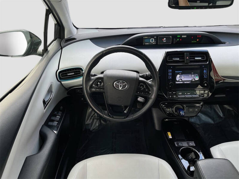 2019 Toyota Prius XLE AWD-e