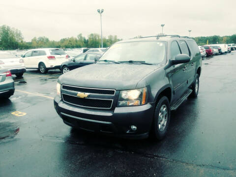 2010 Chevrolet Suburban for sale at Richys Auto Sales in Detroit MI