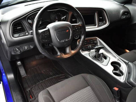 2022 Dodge Challenger SXT