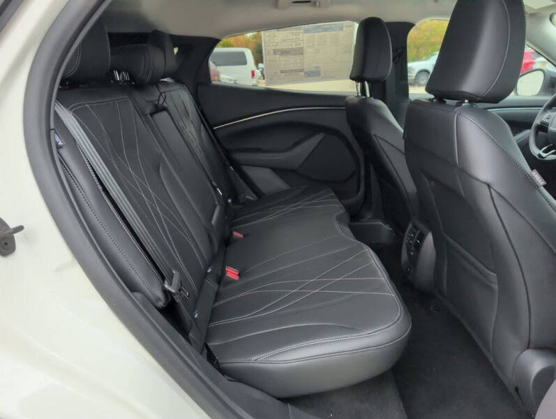 2025 Ford Mustang Mach-E Select