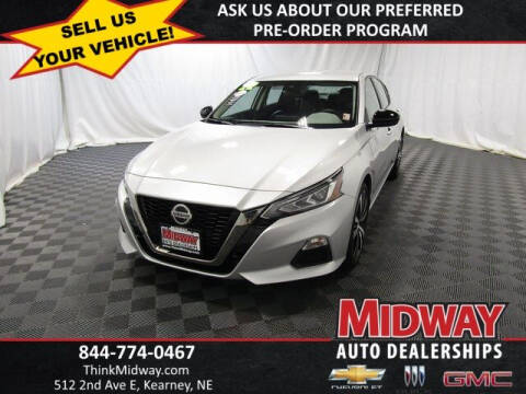 2022 Nissan Altima for sale at Midway Auto Outlet in Kearney NE