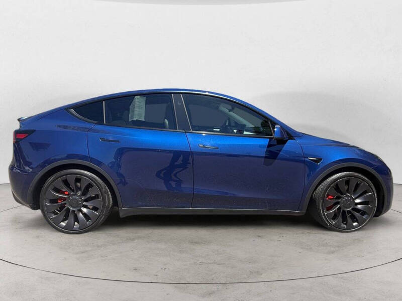 2023 Tesla Model Y Performance