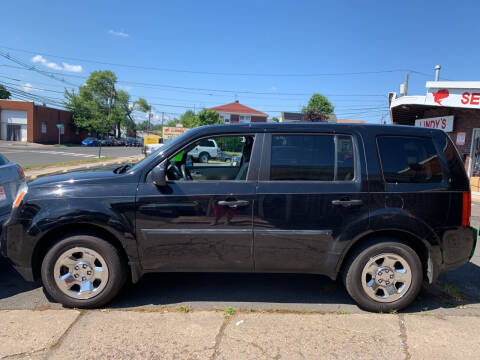 2013 Honda Pilot for sale at Frank's Garage in Linden NJ