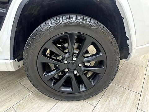 2019 Jeep Grand Cherokee Altitude