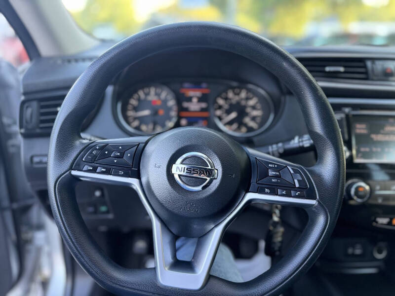 2018 Nissan Rogue S
