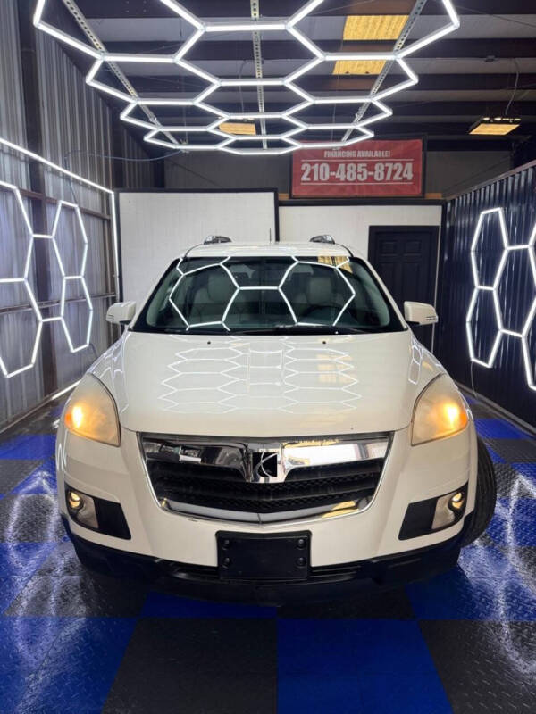 2008 Saturn Outlook XR's photo