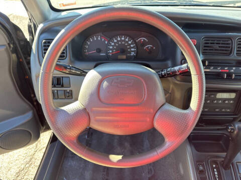 2002 Chevrolet Tracker