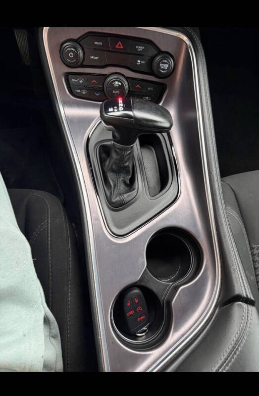 2018 Dodge Challenger SXT