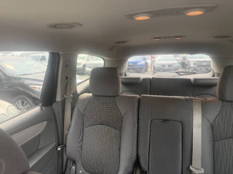 2013 Chevrolet Traverse LS