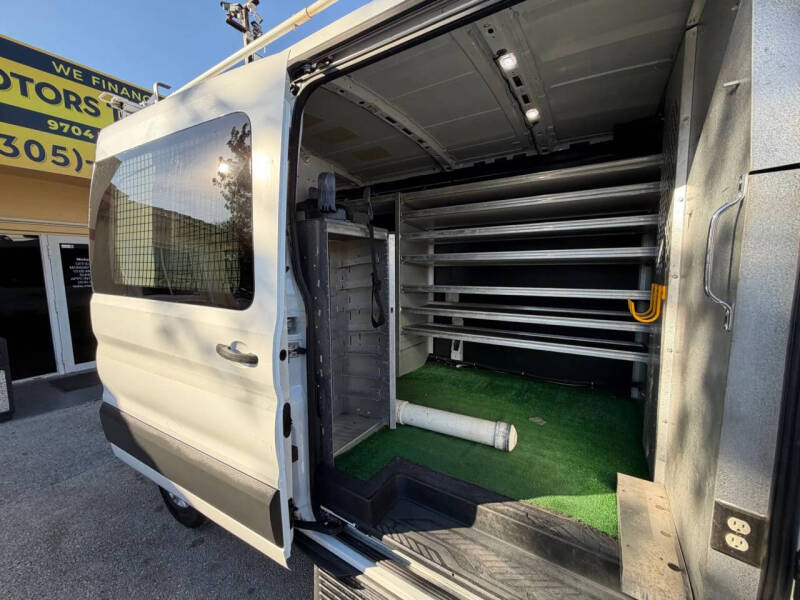 2018 Ford Transit 250