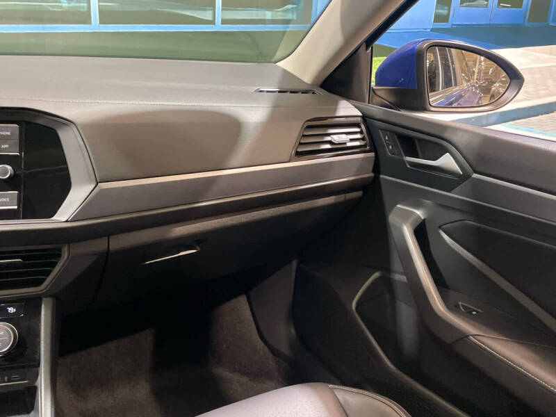 2023 Volkswagen Jetta SE