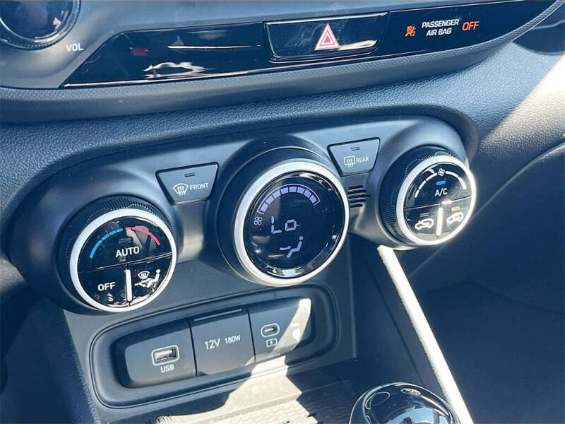 2024 Hyundai Venue Limited