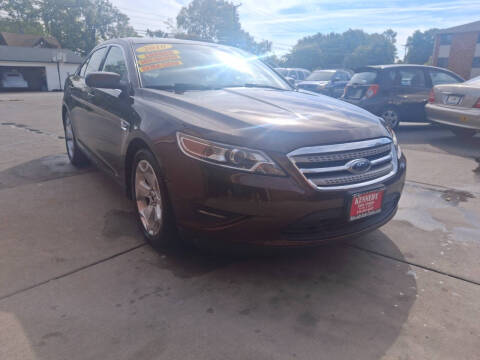 2010 Ford Taurus SEL